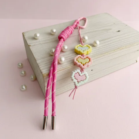 Hook'd Girls Pink Heart Charm