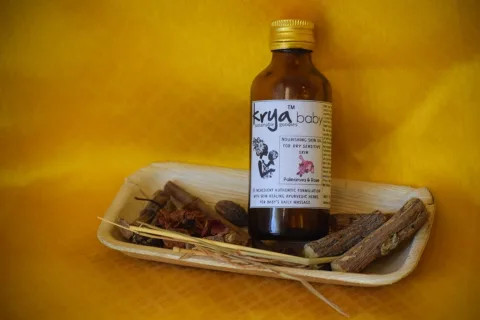 Krya Baby Massage oil for sensitive dry skin - Vata (Palmarosa & Rose)